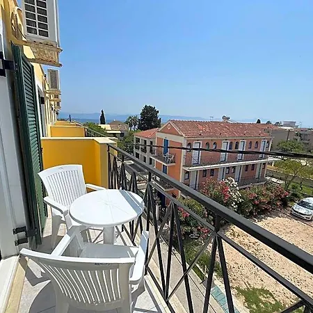 Meraki Hotel 2*